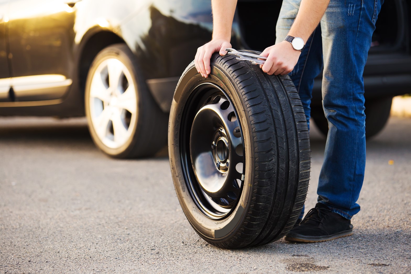 How to Drive on Flat Tire  